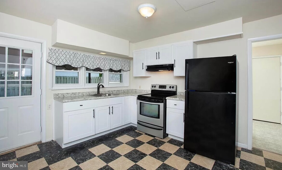 439 S Catherine St, Middletown, PA 17057 Townhome Rentals in