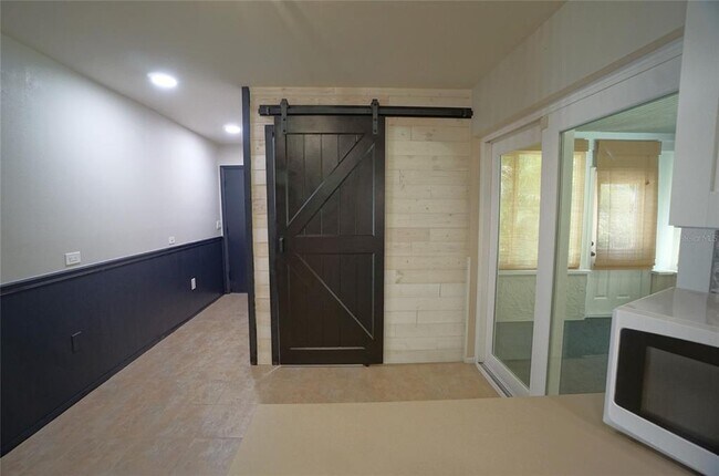 Foto del edificio - 1010 Mainsail Way