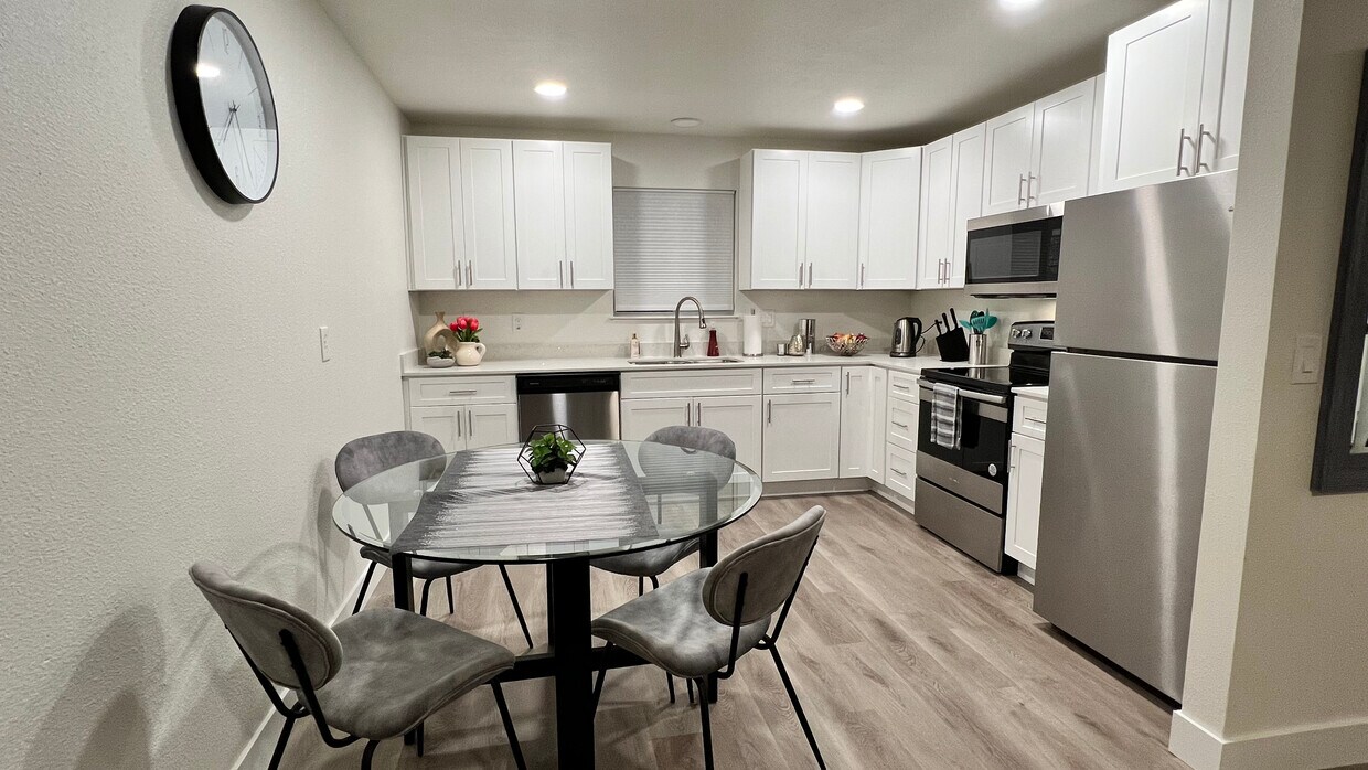 2706 SE 138th Ave Unit 029, Portland, OR 97236 Condo for Rent in