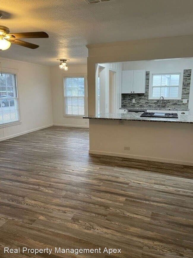 Building Photo - 3 br, 2 bath House - 3104 Fadal Ave
