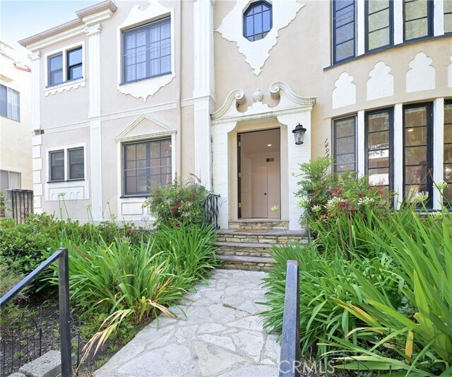 Foto principal - 149 Crescent Dr
