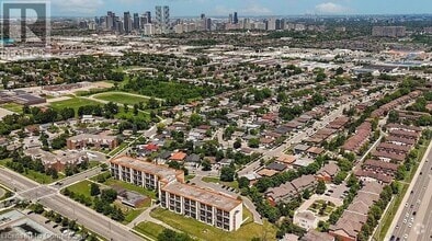 Building Photo - 1050 Stainton Dr
