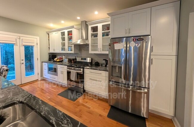 Foto del edificio - 6519 Lincoln Dr