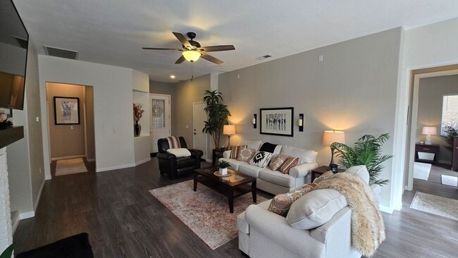 Building Photo - Single Story South Reno Home in Gated Community