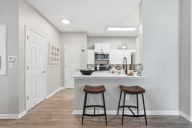 Building Photo - Avana Long Point