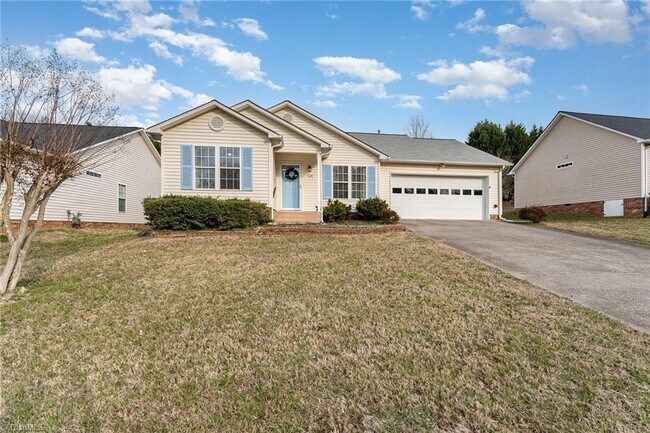 Foto del edificio - 1524 Hawkcrest Ln