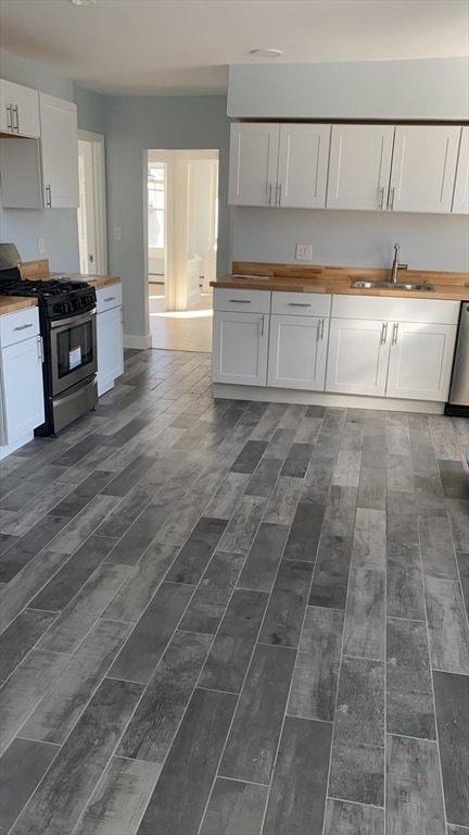 Foto del edificio - 116-118-118 Lawrence St