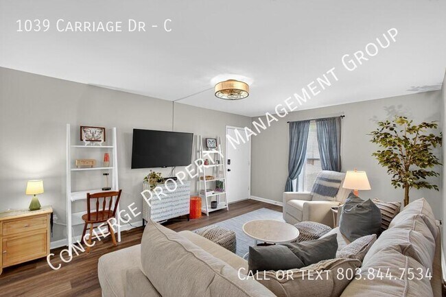 Foto del edificio - 1039 Carriage Dr
