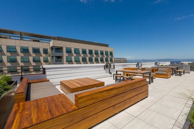 Building Photo - PRE LEASING : 1 bed/1 bath at The Mariposa...