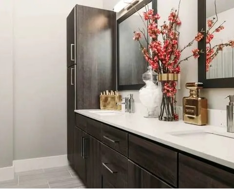 Building Photo - 2511 Greenhouse-320.85