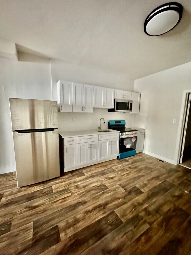 Foto del edificio - 832 E Cornwall St