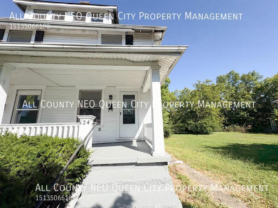 Primary Photo - 124 Wroe Ave