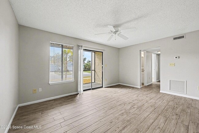 Foto del edificio - 3590 Sable Palm Ln