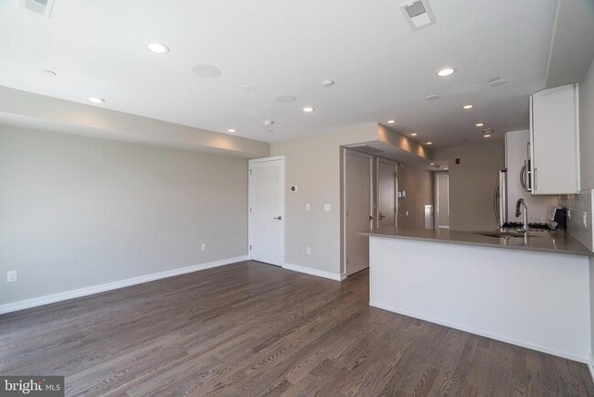 Foto del edificio - 1436 Clymer St