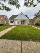 Building Photo - 4506 N 42nd St