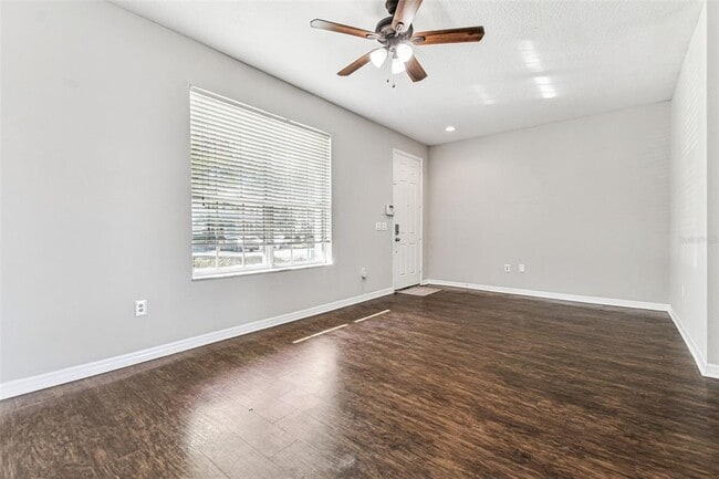 Building Photo - 11651 Declaration Dr