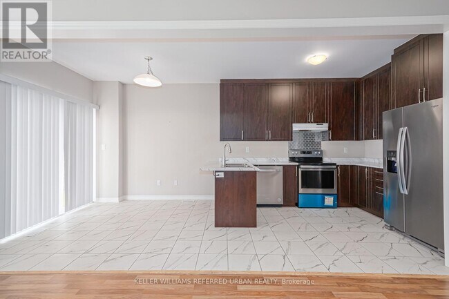 Building Photo - 209 Breton St