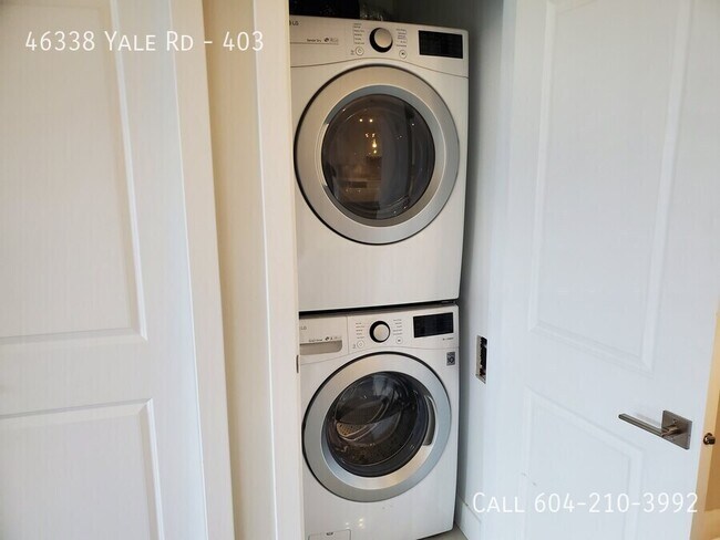 Building Photo - 4th Floor 1 Bedroom Condo at Yaletown Living