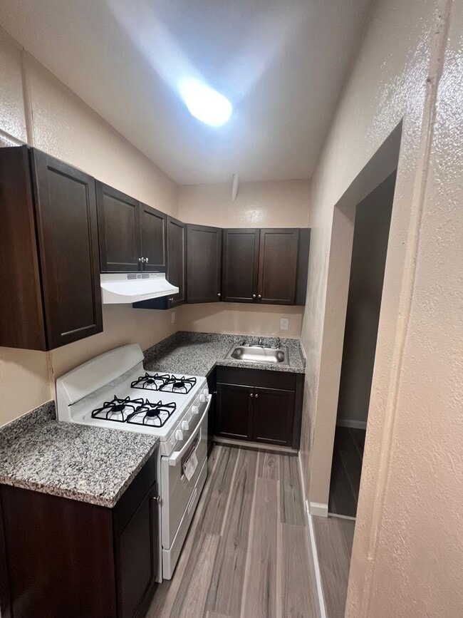 Photo - 1764 Quesada Ave Apartment