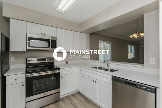 Foto del edificio - 3 Bedroom Pet-Friendly Home in PLANT CITY, FL with Main Street Renewal