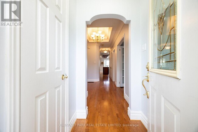 Photo du bâtiment - 127 Randolph Rd