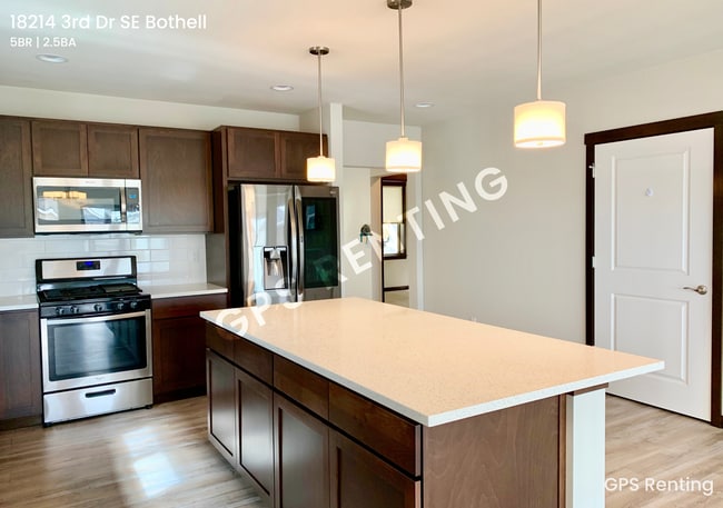 Photo - 18214 3rd Dr SE House