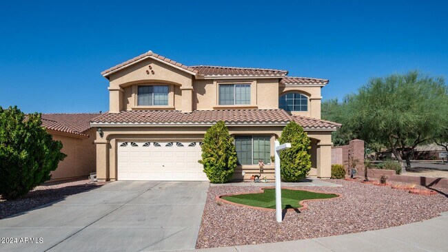 Building Photo - 2232 W Spur Dr