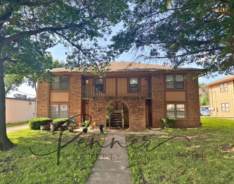 Foto principal - 103 SW 20th St