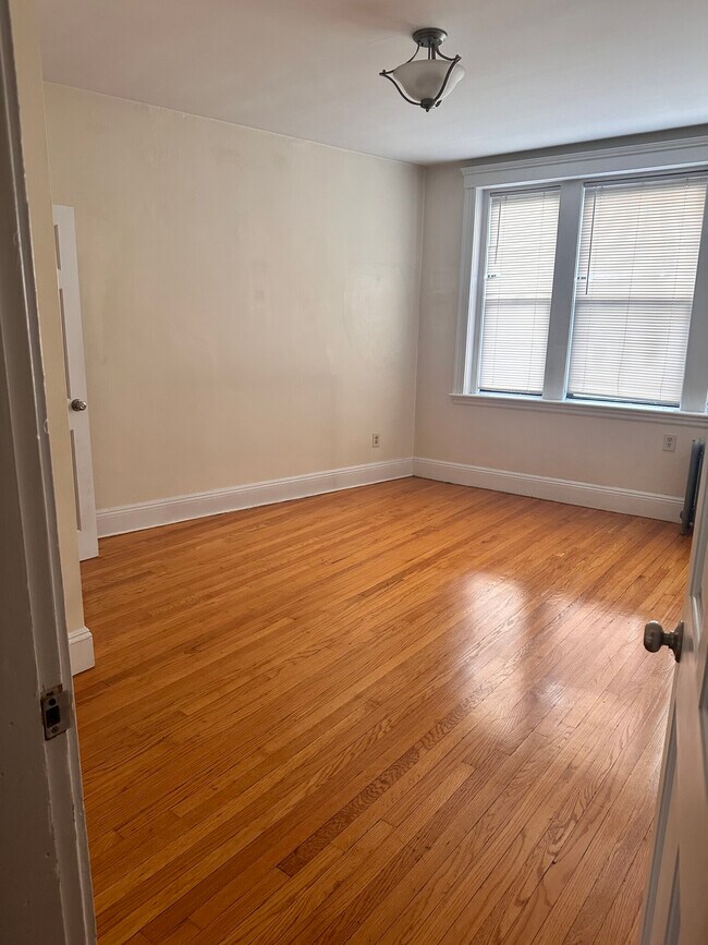 Foto del edificio - 6 Sutherland Rd