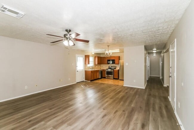 Building Photo - 1415 Grand Prince Ln