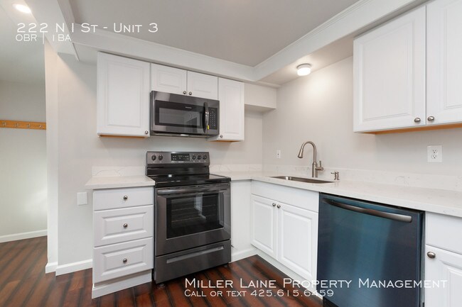 Foto del edificio - Updated Studio in Edwardian Building