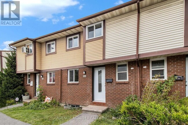 Building Photo - 1444 Foxwell St