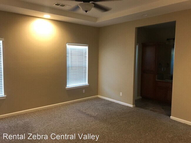 Building Photo - 4 br, 2 bath House - 4032 Wood Creek Ct