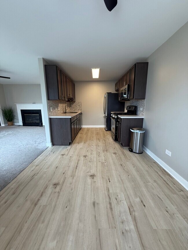 Building Photo - 673 Thorntree Ct