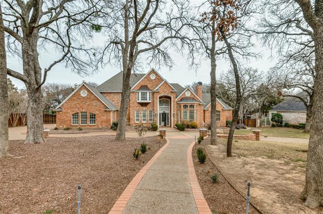 Foto principal - 2900 Creekview Dr