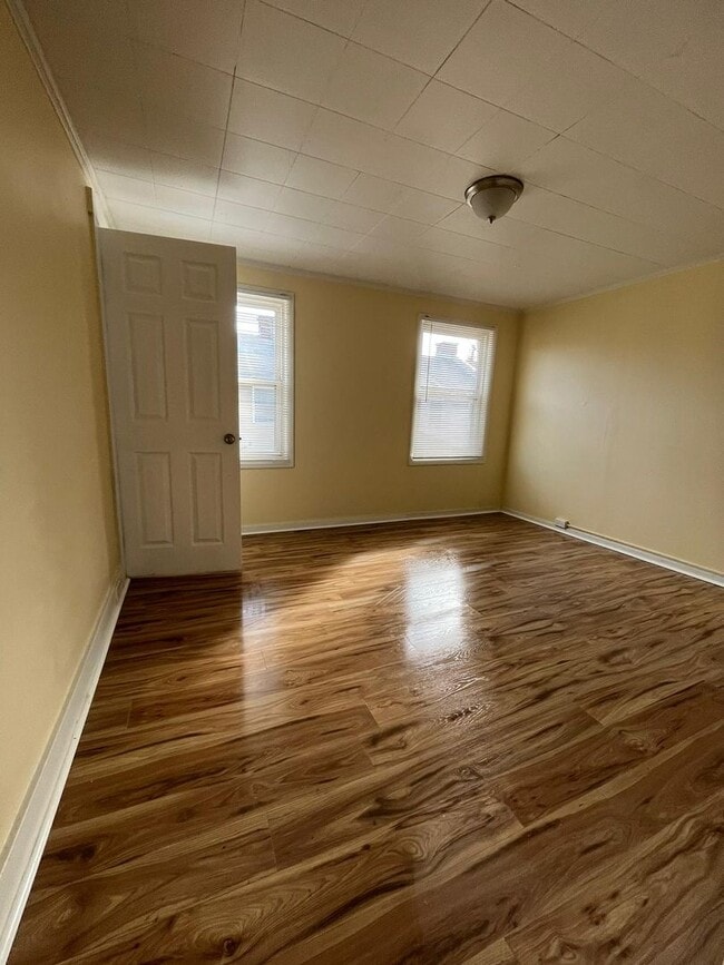 Building Photo - 4202 Grace Ct