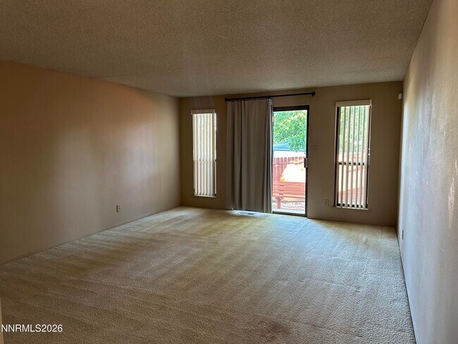 Foto del edificio - 1500 Ellendale Ct