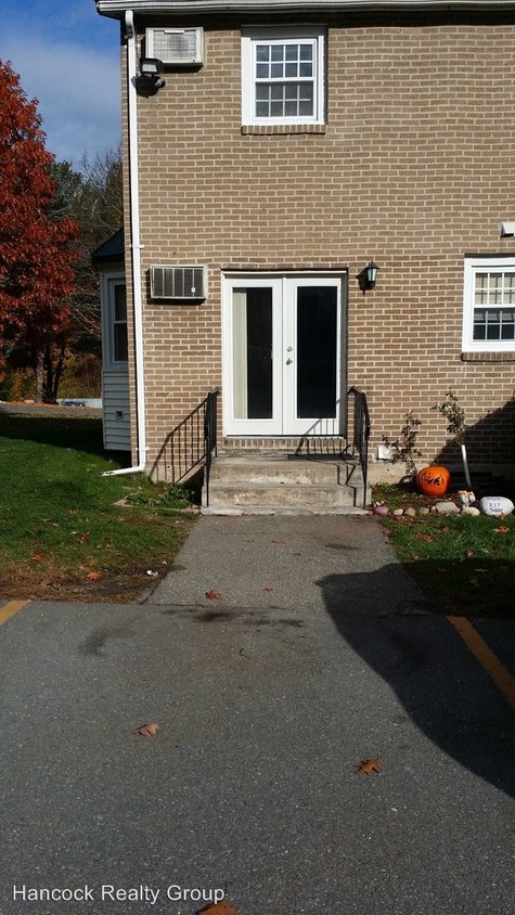 Primary Photo - 16 Cannongate Rd