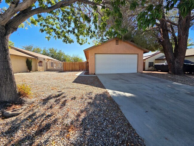 Foto del edificio - New Listing!