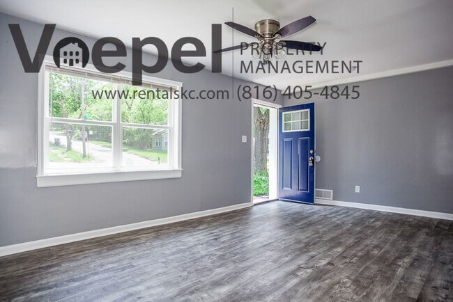 Building Photo - AVAILABLE NOW- BEAUTIFUL 4 BED 2 BATH
