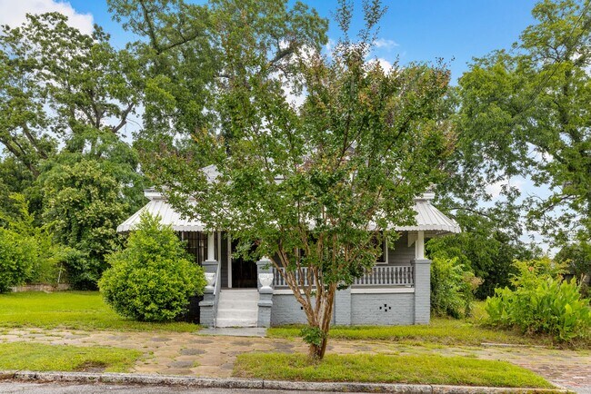 Foto del edificio - Charming 3 Bedroom, 2 Bathroom house