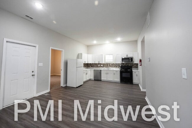 Photo - 925 N Sheffield Ave Apartment