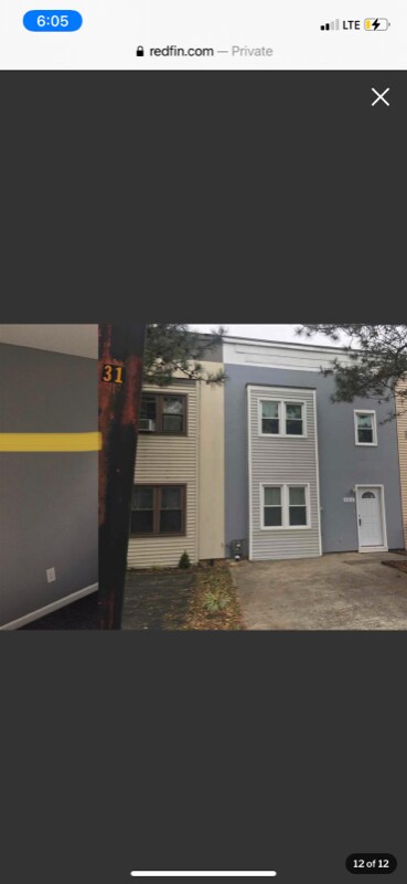 Primary Photo - 523 Lark Dr