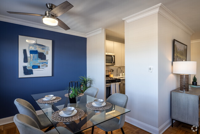 2BR, 2BA - 1,100SF - Dining Area - Franklin Hill Apartments