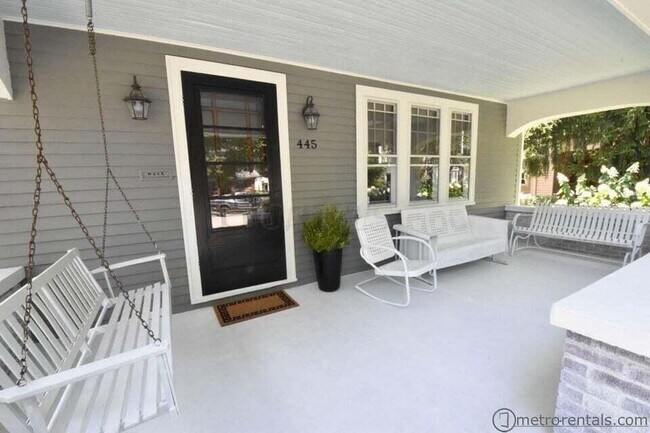 Foto del edificio - 445 Oakland Park Ave