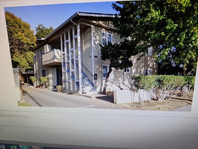 Building Photo - 498 Doyle Rd