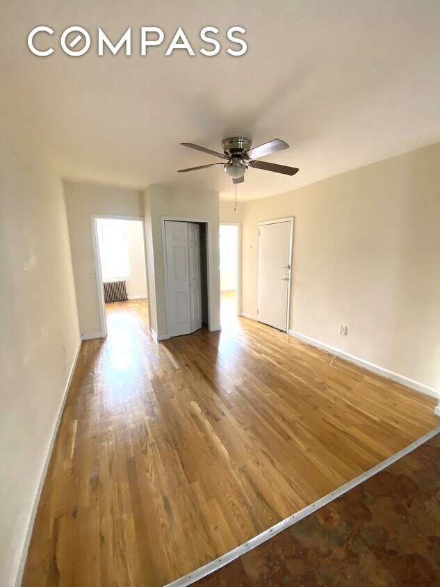 244 Van Brunt St Unit 2R, Brooklyn, NY 11231 Room for Rent in