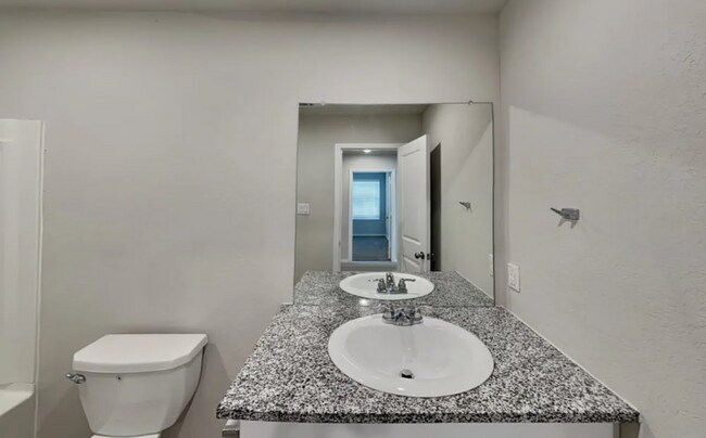 Foto del edificio - 4164 Southton Tarn