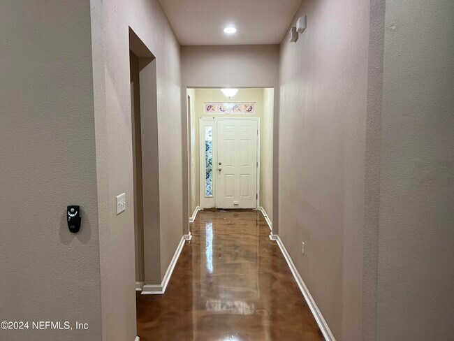 Building Photo - 5063 Johnson Creek Dr