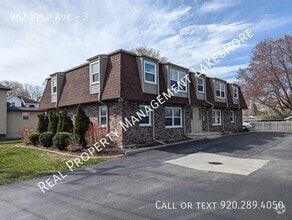 Building Photo - 967 Velp Ave